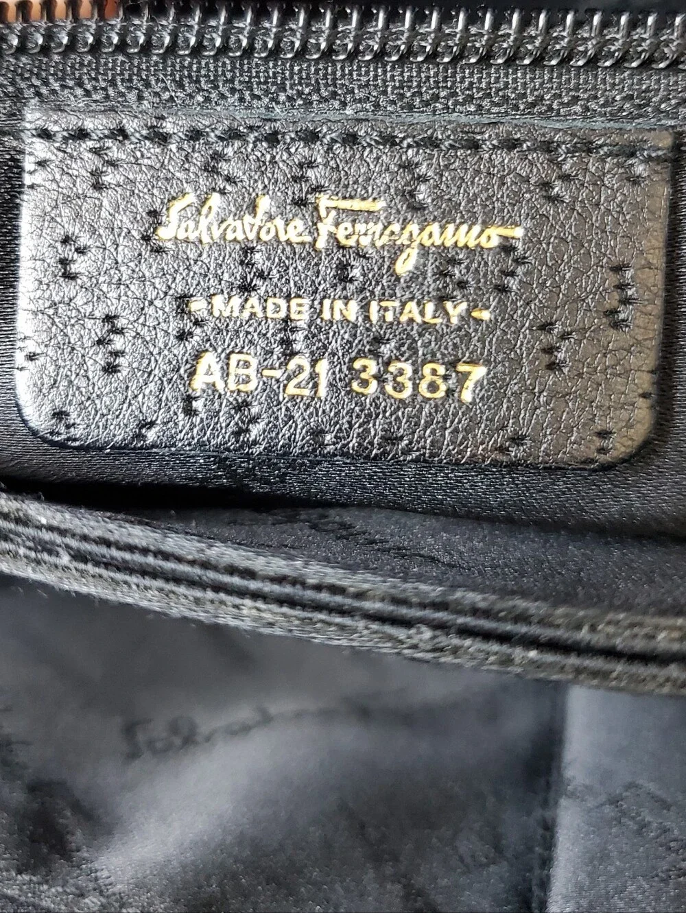 Salvatore Ferragamo Black Leather Bag - Picture 12 of 16
